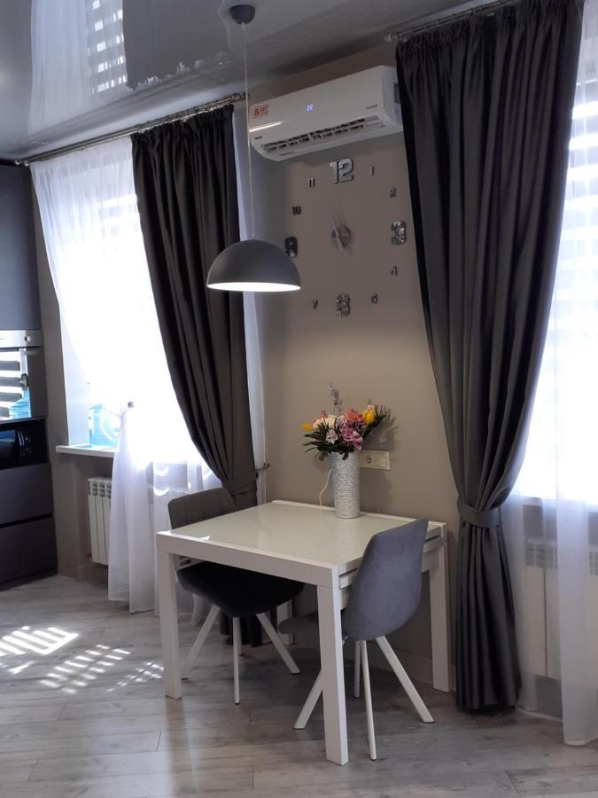 Просторі Lux Апартаменти На Центральному Проспекті, Великий Smart Tv,Преміум-Підписки Youtube Та Онлайн-Кінотеатрів , Кавомашина, Відкритий Балкон, Звітні Документи كريفوي روغ المظهر الخارجي الصورة