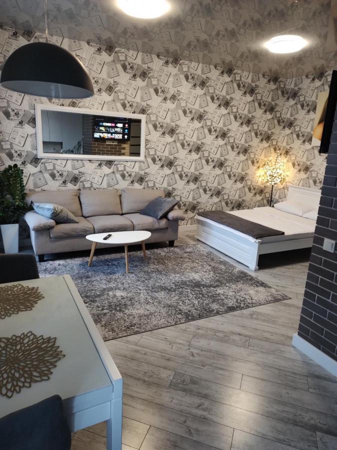 Просторі Lux Апартаменти На Центральному Проспекті, Великий Smart Tv,Преміум-Підписки Youtube Та Онлайн-Кінотеатрів , Кавомашина, Відкритий Балкон, Звітні Документи كريفوي روغ المظهر الخارجي الصورة